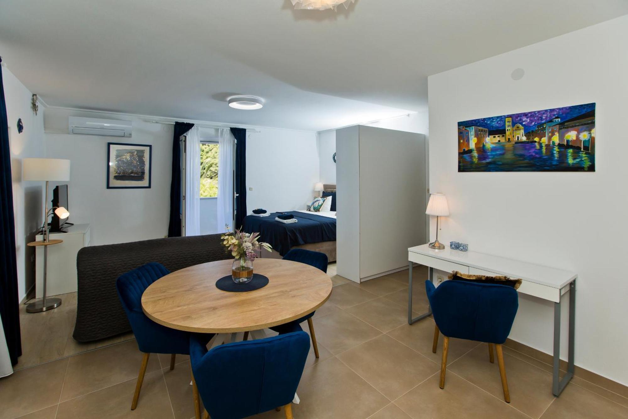 Apartments By The Sea Hvar - 10430 Hvar Town Room photo