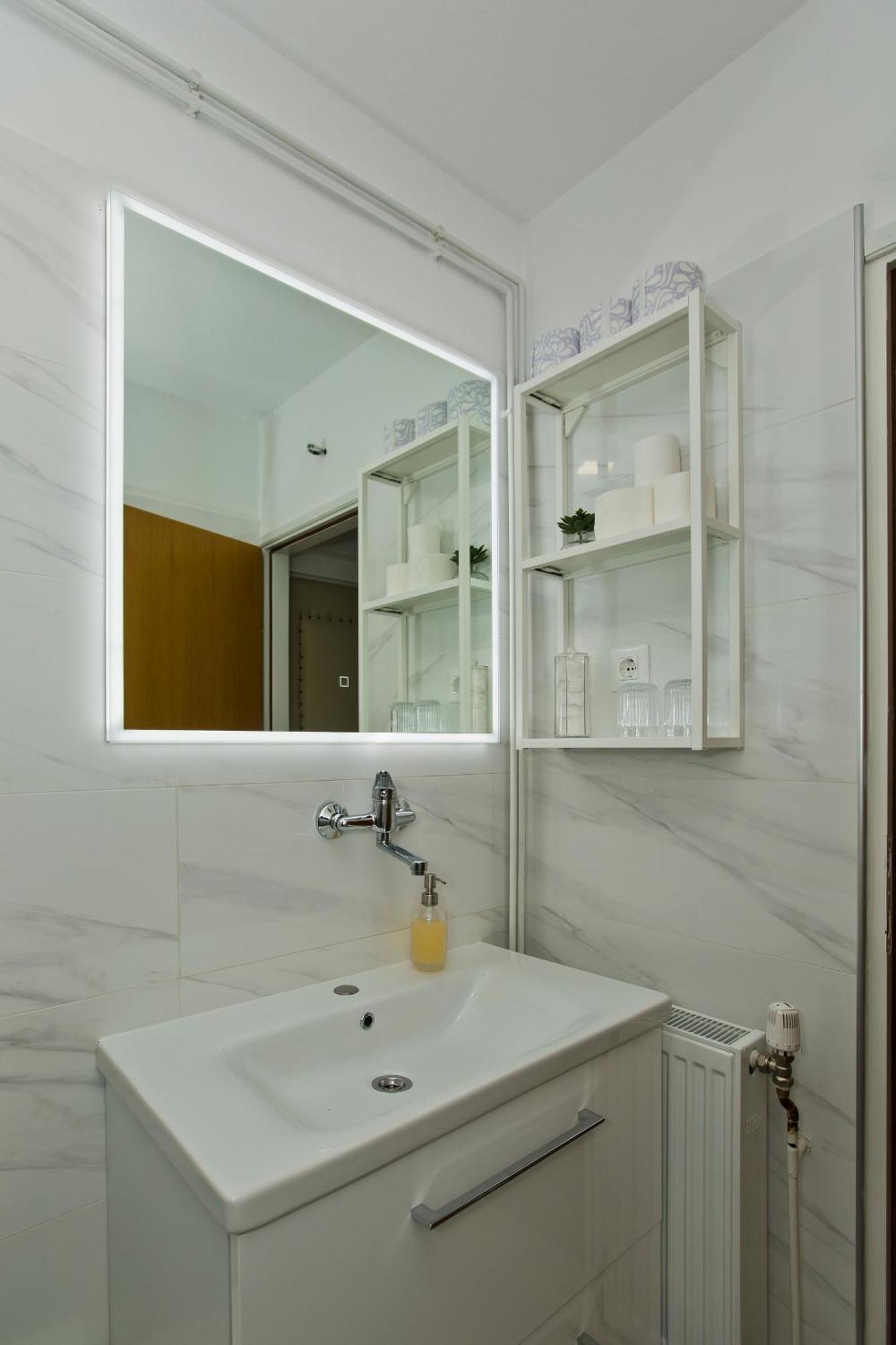 Apartments By The Sea Hvar - 10430 Hvar Town Room photo